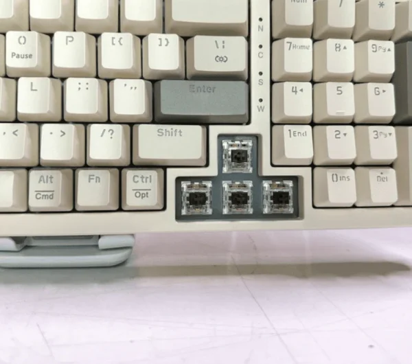 Monster Airmars KM4 Wired Mechanical Keyboard – Brown Switches, RGB Backlit, Type-C, 1000Hz Polling Rate - Image 3